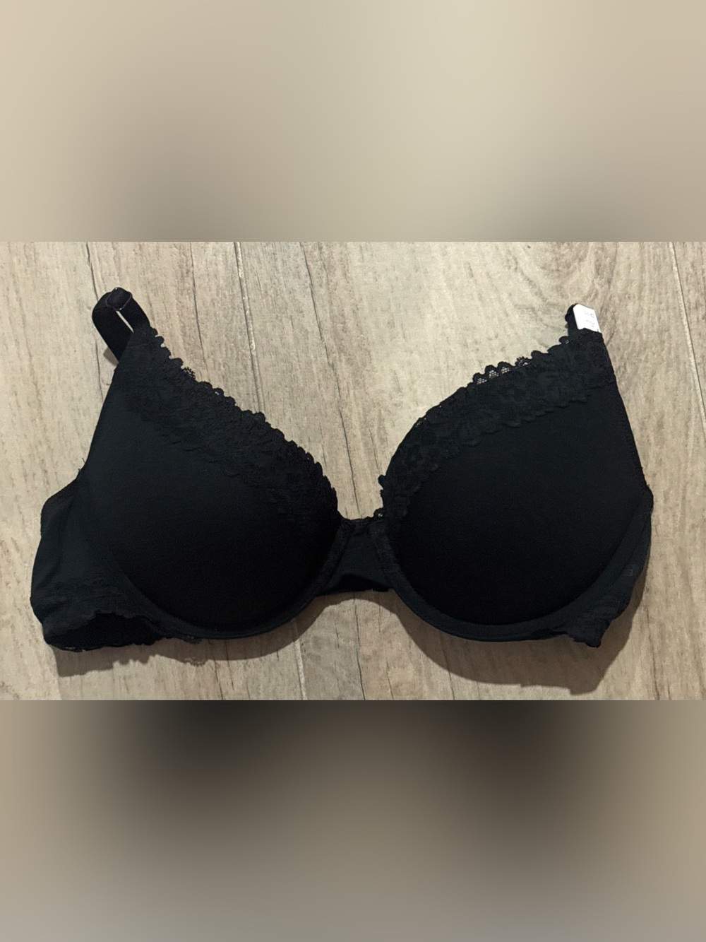 PINK Victoria's Secret Black Lace-Trim Push-Up Bra Size 34C NWT
